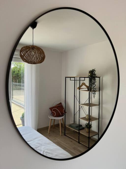 Villa * Domaine De La Solaie * - Proche Bords De Loire à Saint-Denis-de lʼHôtel Extérieur photo